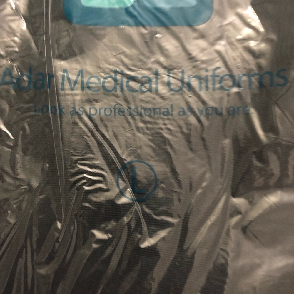 Adar Medical Uniforms size Large